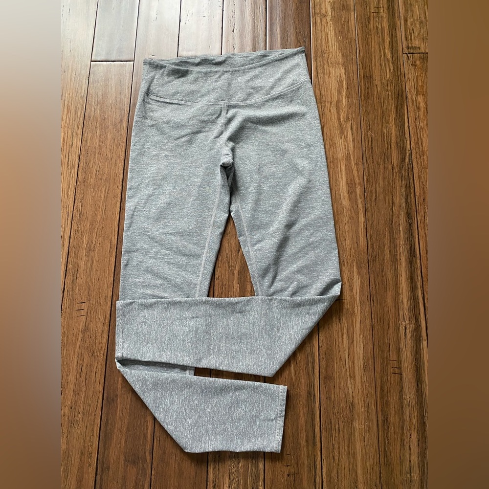⭐️Fabletics Leggings